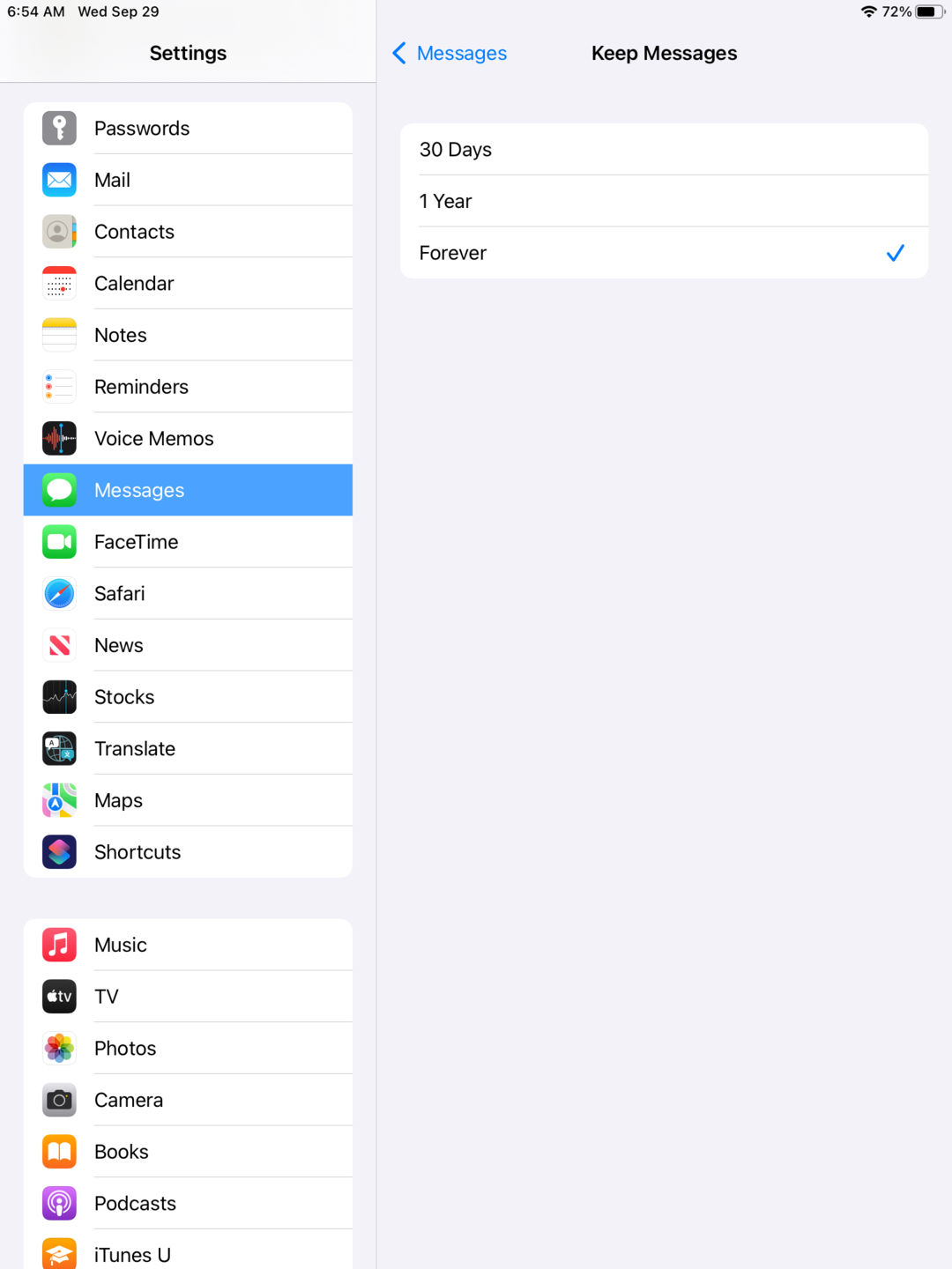 Set iPad to automatically delete old text messages