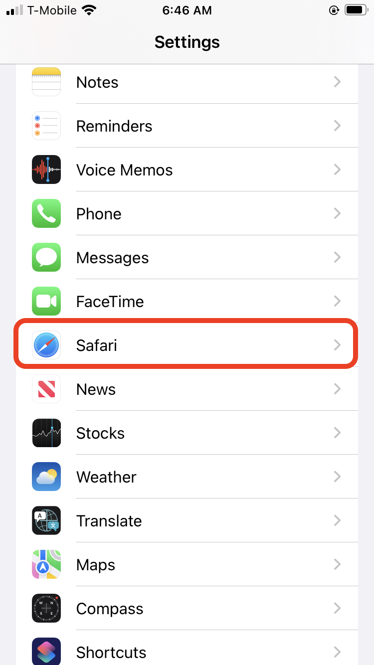 Move Safari address bar to top on iPhone